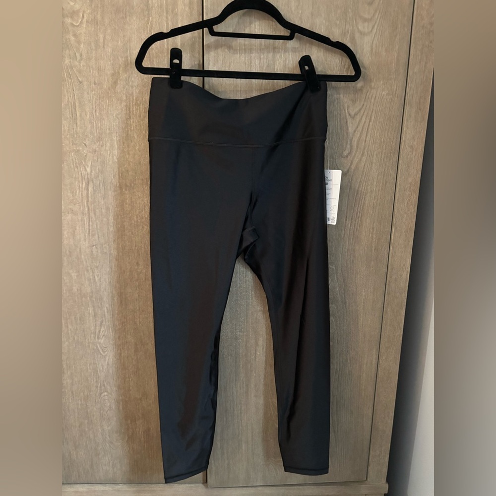 Athleta NWT Elation Shine Tight